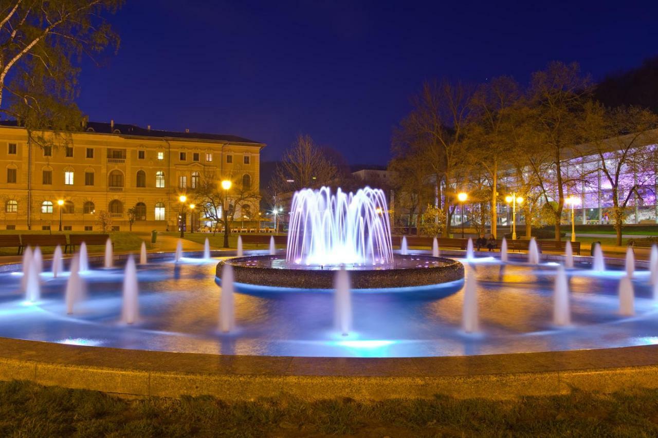 Apartament City Center Grand Family Krynica Zdroj Buitenkant foto